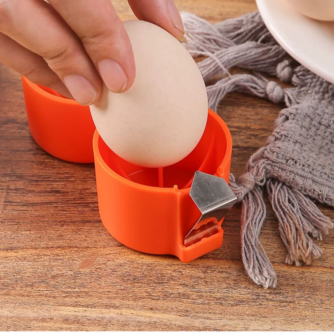 Sgusciatore di uova, sbattitor - Egg Separator Tool recensione e prezzo